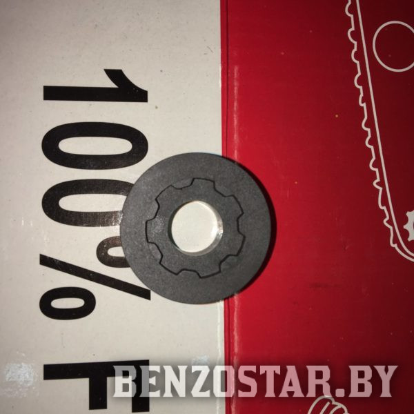 Шестерня привода масленого насоса (червяк ) для бензопилы Хускварна Husqvarna 135 140 435 440 445 450 (1)