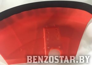 Защитный кожух триммера (4 крепления) в сборе ( Craftop, Demon, ECO, Evrotec,Garden Line, Good luck, Lider, Matrix, Nikkey, Prorab, Stern, Sturm, Unistar, Skiper, Shtenli, Рысь, Нева)